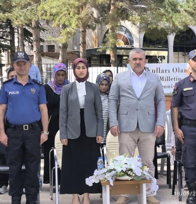 Başkan DEMİR,  2025-2026 Eğitim-Öğretim yılı İlköğretim Haftası münasebeti ile Atatürk İlkokulu tarafından hazırlanan etkinliklerine katıldı.