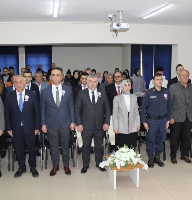 Belediye Başkanımız Cihan DEMİR 12 Mart İstiklal Marşı'nın Kabulü ve Mehmet Akif Ersoy’ u Anma Programına Katıldı.