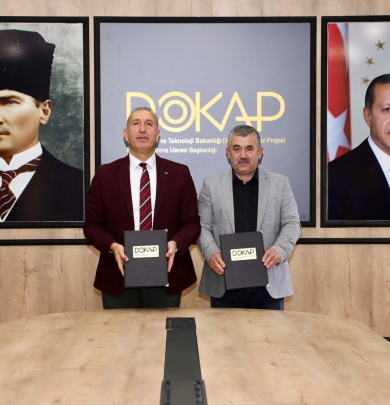 Hamamözü Belediyesi ile Doğu Karadeniz Projesi Bölge Kalkınma İdaresi (DOKAP) iş birliğinde gerçekleştirilecek projeler için protokol imza töreni gerçekleştirildi.