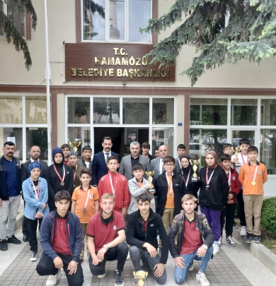 Şampiyonlardan Belediye Başkanımız Cihan DEMİR ’e Ziyaret.