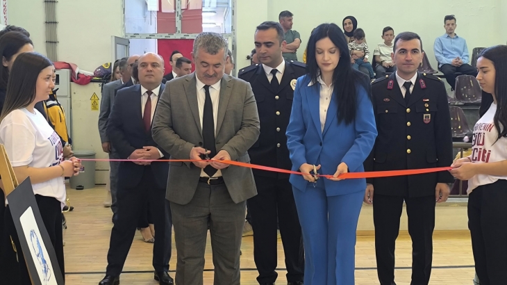 19 Mayıs Atatürk’ü Anma Gençlik ve Spor Bayramı tüm yurtta olduğu gibi ilçemizde de coşkuyla kutlandı.