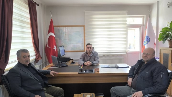 Başkan DEMİR, 10 Nisan Polis Haftası dolayısıyla İlçe Emniyete ziyaret etti.