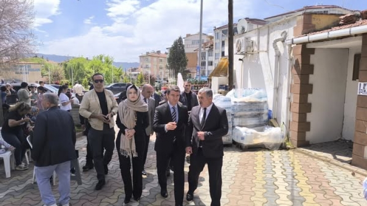 Belediyemiz tarafından İlçemiz merkez Arkutbey Camiinde, cuma namazına müteakip Yağmur Duası proğramı düzenlendi.