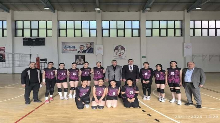 Hamit Kaplan Spor Salonu. 