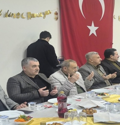 Belediye Başkanımız Cihan DEMİR, Göynücek Belediye Başkanlığı tarafından düzenlenen iftar programına katıldı.
