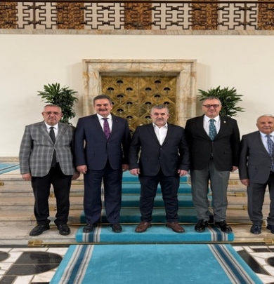 Belediye Başkanımız Sn.Cihan DEMİR, Türkiye Büyük Millet Meclisi’nde milletvekillerimiz Sn.Haluk İPEK ve Sn.Hasan ÇİLEZ'i ziyaret etti.
