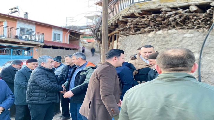 Belediye Başkanımız Cihan DEMİR, Alan Köyünde hemşehrimiz Adil ÇAMLI'nın ev sahipliğinde  düzenlenen iftar programına katıldı.