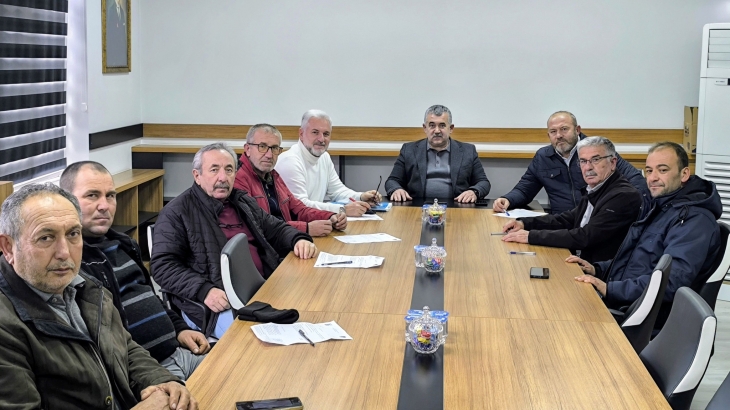 2026 yılının ilk Belediye Meclis Toplantısı, Belediye Başkanımız Sn. Cihan DEMİR başkanlığında, meclis üyelerimizin katılımıyla gerçekleşti.